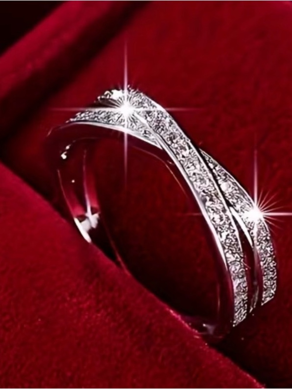 NWT-Silvery-White Cubic Zirconia Women’s 11 Criss-Cross Ring